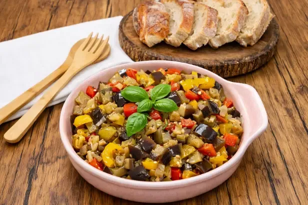 Como fazer antepasto de berinjela caseiro: a receita definitiva
